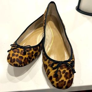 Ann Taylor Flats - Women’s size 9
